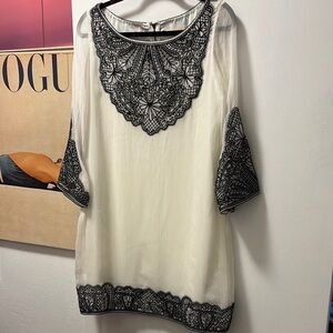 Alice + Olivia Black Silk Lace on Cream Fabric L